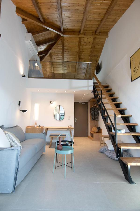 Iades Suites Afytos Exterior photo