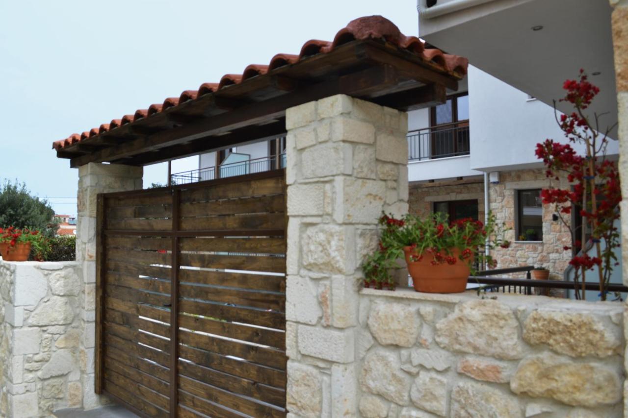 Iades Suites Afytos Exterior photo