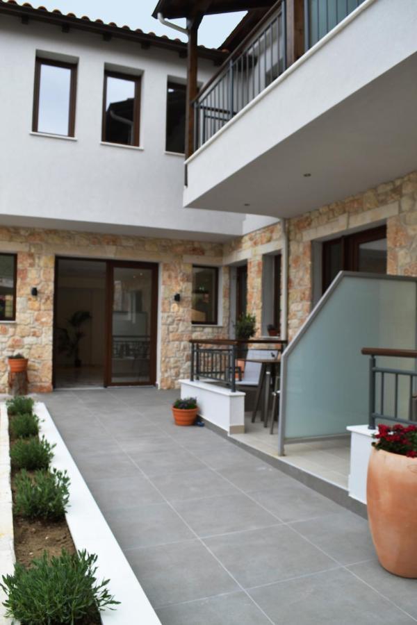 Iades Suites Afytos Exterior photo