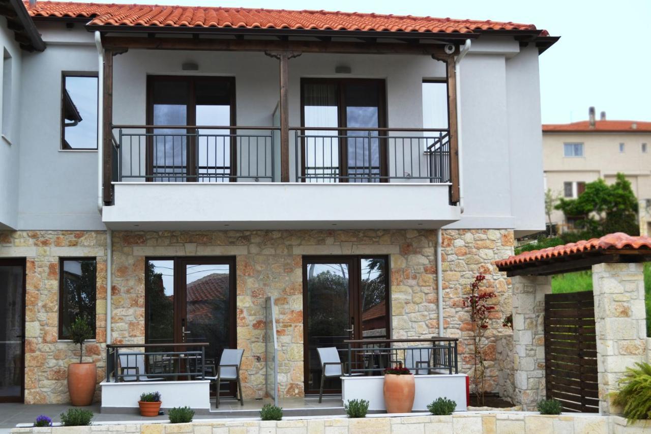 Iades Suites Afytos Exterior photo